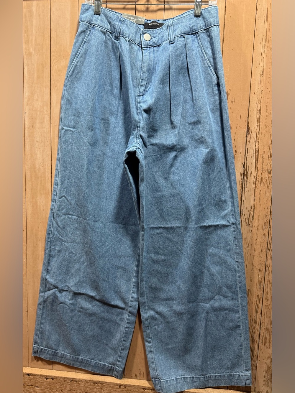 NWT Who What Wear High-Waist Full Length pleated chambray Denim Trousers